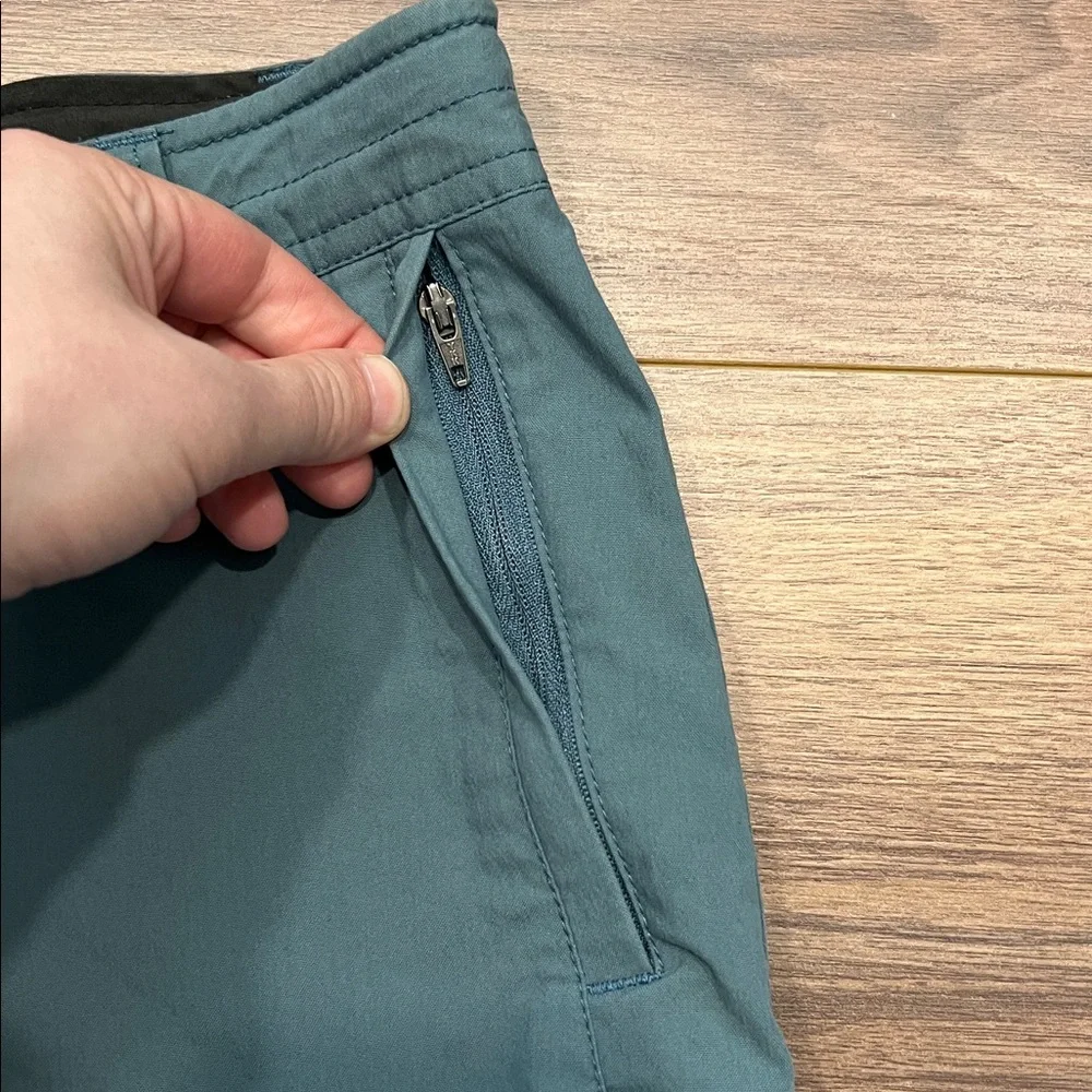 Kuhl Spire Shorts Hiking Shorts in Blue Size 4 - Picture 7 of 13